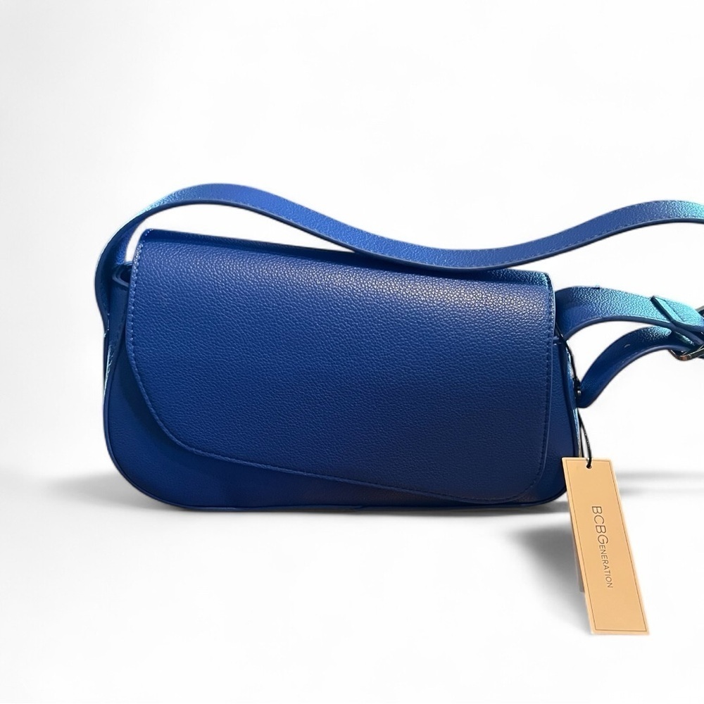 BCBGeneration Asymmetrical Shoulder Bag, NEW - Picture 4 of 6